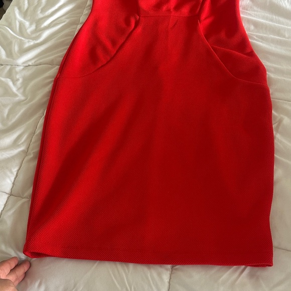 Bisou Bisou Vibrant Red Mini Dress with Gold Neck Ring - Picture 6 of 8